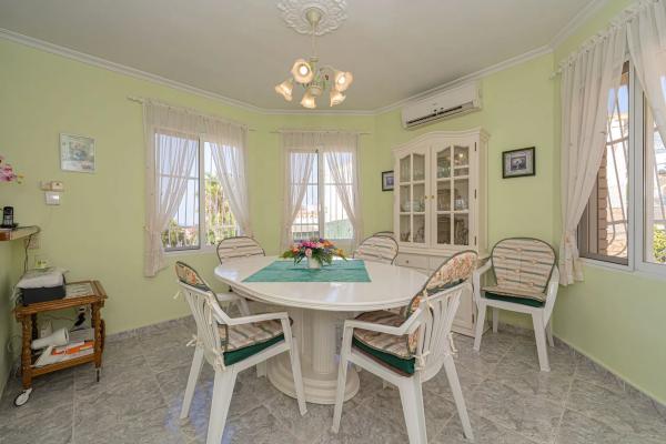 Casa independiente en calle Panama