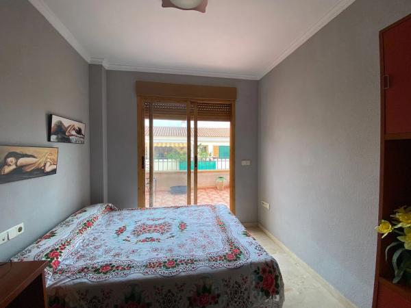 Chalet adosado en calle la Fonteta