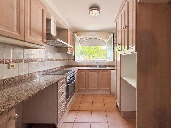 Chalet adosado en calle Mautx