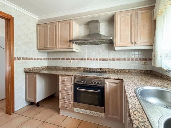 Chalet adosado en calle Mautx