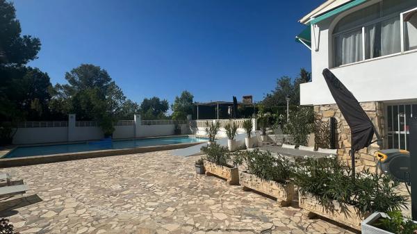 Casa independiente en calle Las Vegas