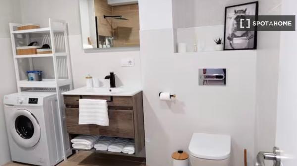 Piso de 2 habitaciones en alquiler en Camino de Ronda, Granada