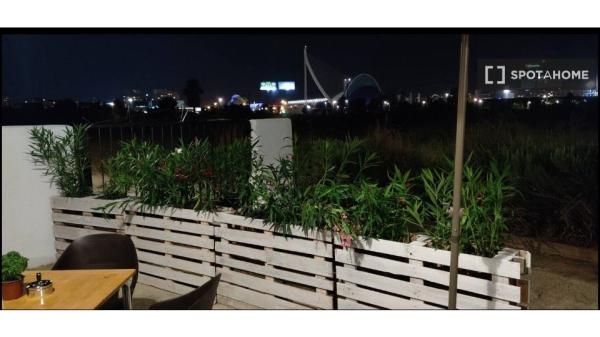 Piso de 2 habitaciones en alquiler en La Punta, Valencia