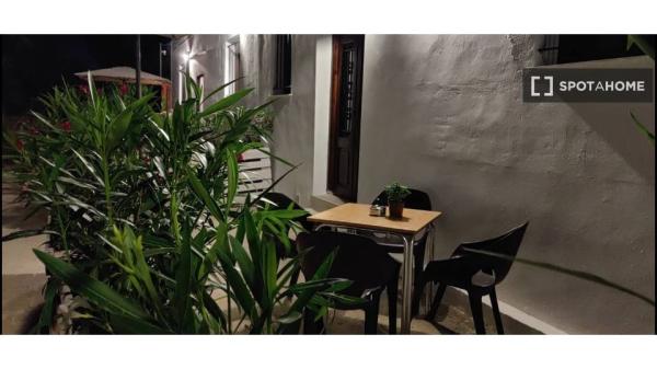 Piso de 2 habitaciones en alquiler en La Punta, Valencia