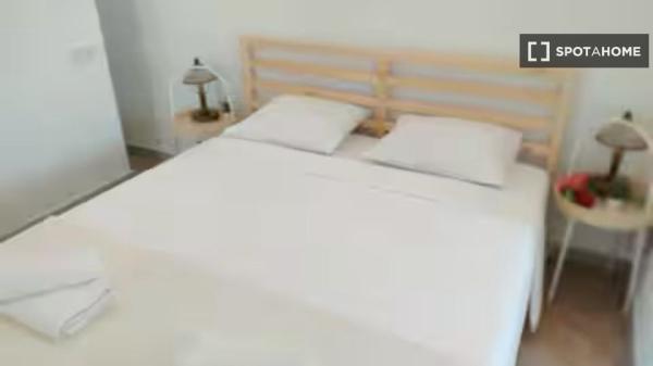 Piso de 2 habitaciones en alquiler en La Punta, Valencia