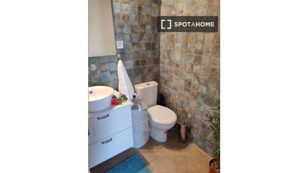 Apartamento de 2 habitaciones en alquiler en La Punta, Valencia