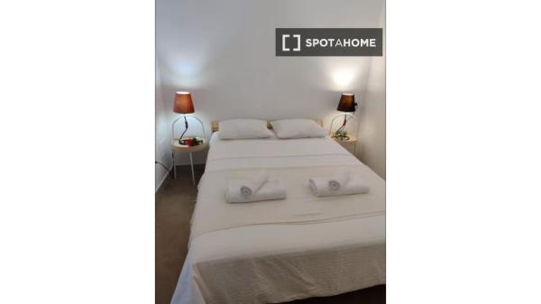 Apartamento de 2 habitaciones en alquiler en La Punta, Valencia