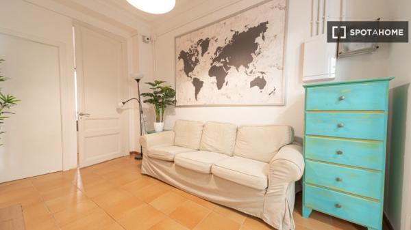 Chambre en colocation à louer à El Gòtic, Barcelone