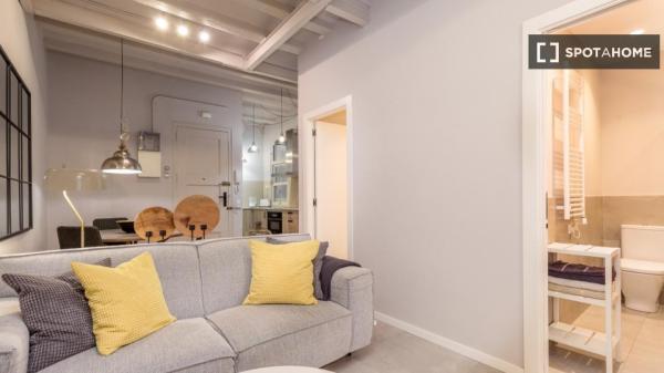 Piso de 2 habitaciones en alquiler en El Gótico, Barcelona