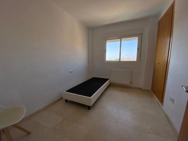 Casa independiente en calle Serra de Mariola