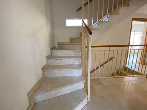 Casa independiente en calle Serra de Mariola