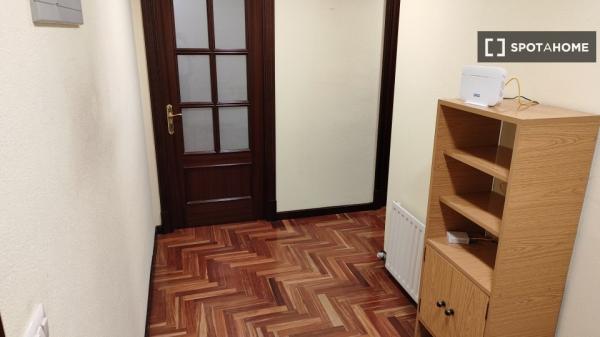 Habitación en piso compartido en Vigo