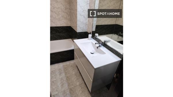 Habitación en piso compartido en Vigo