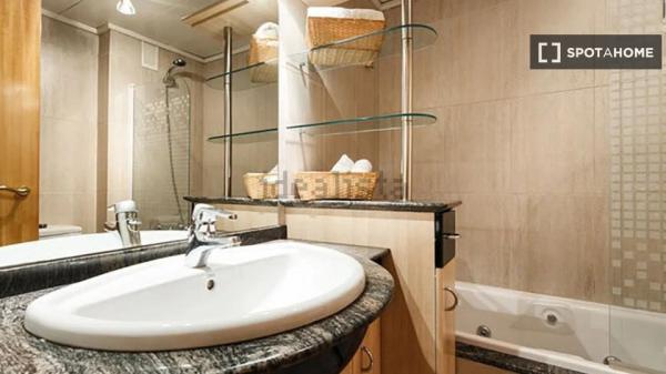 Estudio en alquiler en Les Corts, Barcelona