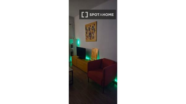 Se alquila habitación en El Gòtic, Barcelona