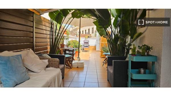 Se alquila habitación en El Gòtic, Barcelona