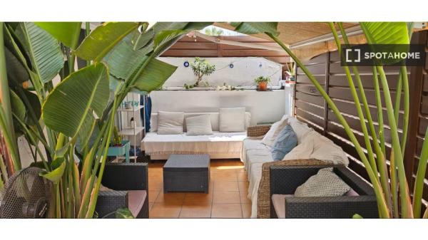 Se alquila habitación en El Gòtic, Barcelona