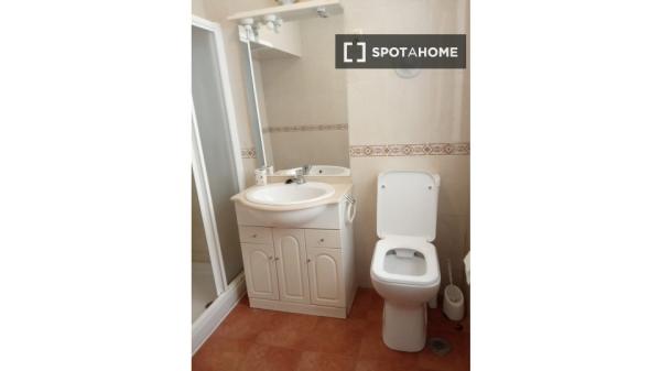 Habitación en piso compartido en Vigo