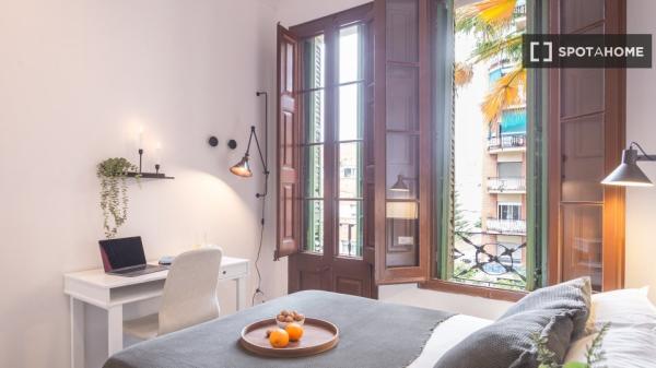 Habitación en piso de 15 habitaciones, Camp d'en Grassot i Gracia Nova