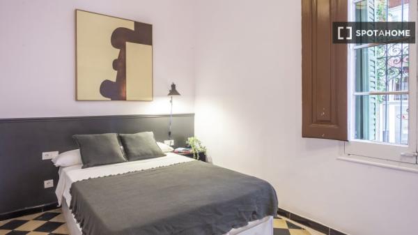 Habitación en piso de 15 habitaciones, Camp d'en Grassot i Gracia Nova