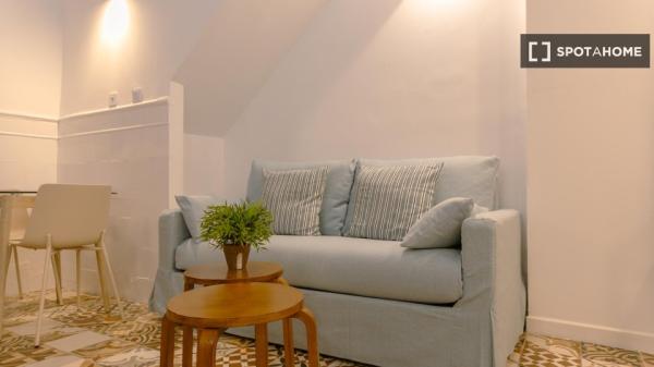 Estudio en alquiler en Cabanyal-Canyamelar, Valencia