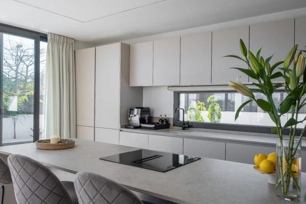 Casa independiente en calle San Marino, 39