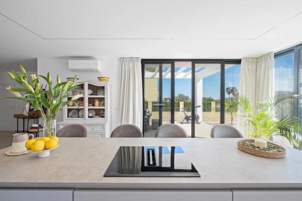 Casa independiente en calle San Marino, 39