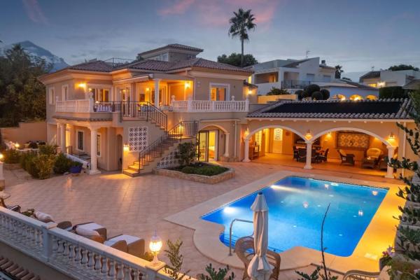 Casa independiente en calle Vall de Ceta