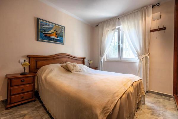 Casa independiente en calle Vall de Ceta