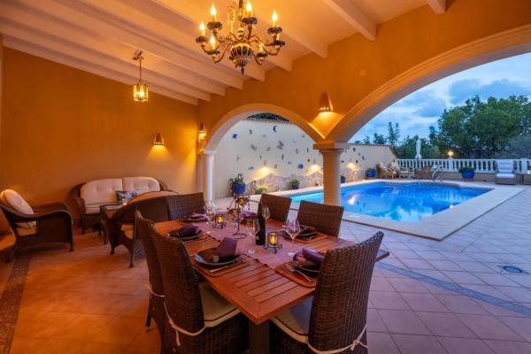 Casa independiente en calle Vall de Ceta