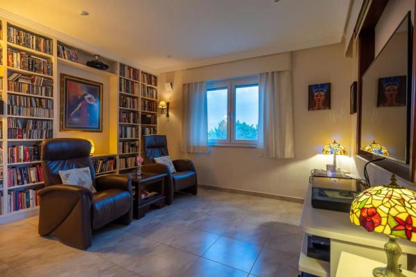 Casa independiente en calle Vall de Ceta