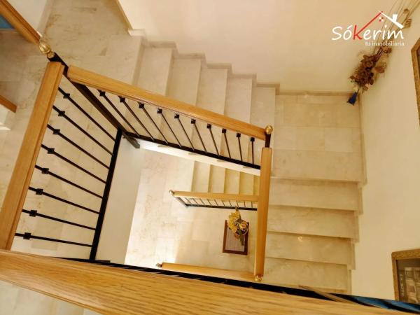 Chalet pareado en calle Santa Lucía