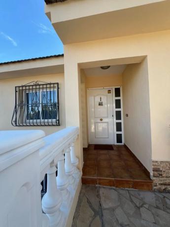 Casa independiente en CL Castanyers Bh, 20