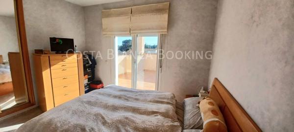 Casa independiente en calle Capellá