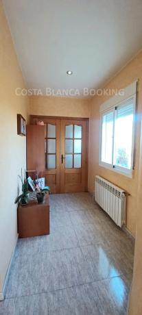 Casa independiente en calle Capellá