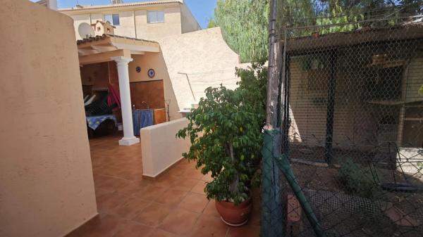 Chalet adosado en calle Rubens, 19