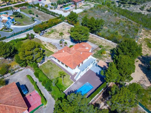 Casa independiente en avenida de Coloma, 48