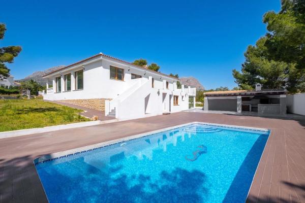 Casa independiente en avenida de Coloma, 48