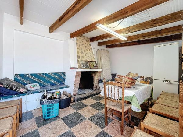 Chalet adosado en Lg Diseminados