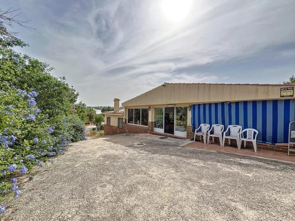 Chalet adosado en Lg Diseminados