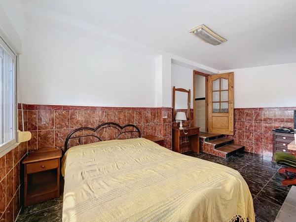 Chalet adosado en Lg Diseminados