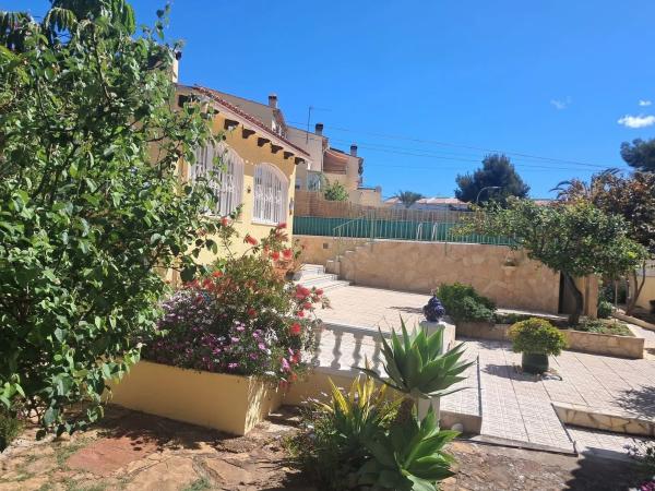 Chalet en La Nucia Pueblo