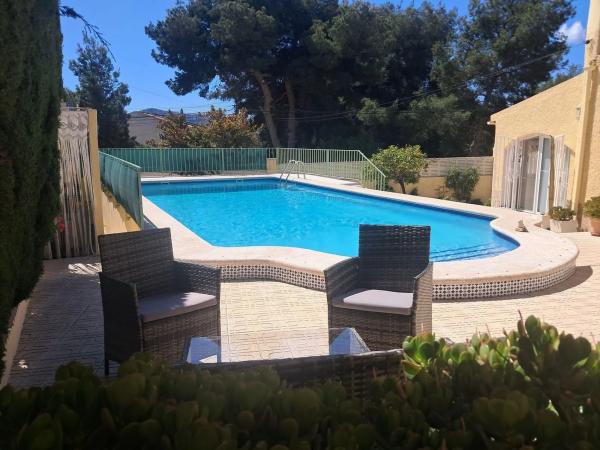 Chalet en La Nucia Pueblo