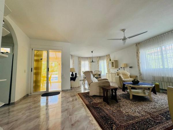 Casa independiente en calle Pagell s/n