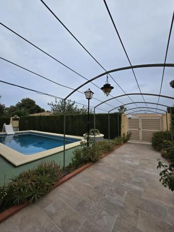 Casa independiente en Urbanizacion Coblanca s/n