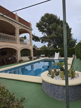 Casa independiente en Urbanizacion Coblanca s/n