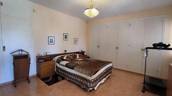 Casa independiente en avenida de Coloma