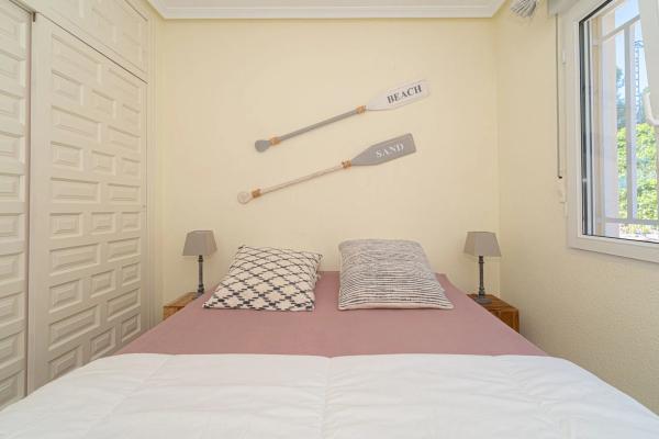 Casa independiente en calle Mar de Kara, 23