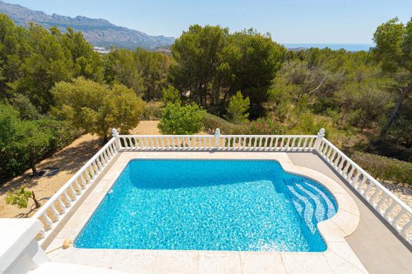 Casa independiente en calle Mar de Kara, 23