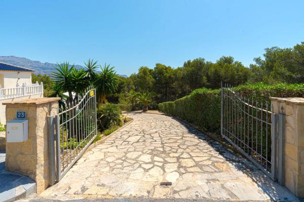 Casa independiente en calle Mar de Kara, 23